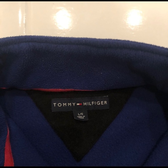 Vintage Tommy Hilfiger Longsleeve - Size Large - Picture 3 of 3